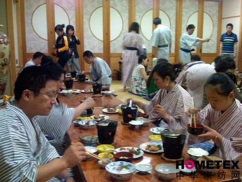 堂皇家紡組織優(yōu)秀加盟商赴日本考察