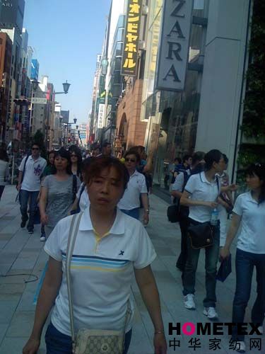 堂皇家紡組織優(yōu)秀加盟商赴日本考察