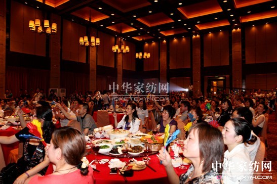 邂逅*秋—莎鯊家紡2011秋冬新品發(fā)布會(huì)
