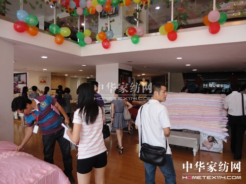 縵安頓2011秋冬新品發(fā)布會隆重召開